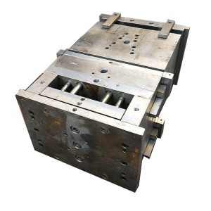 注塑模具生产